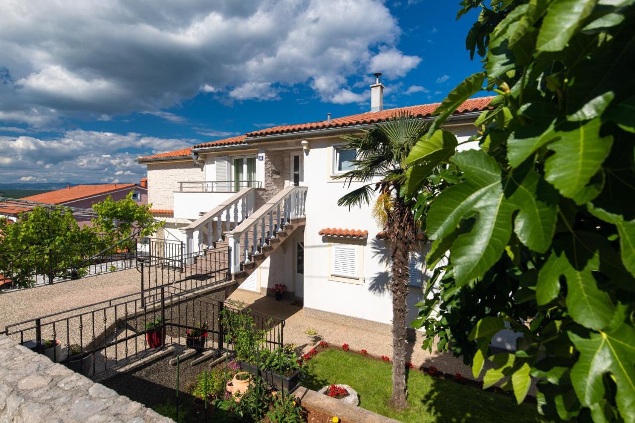 Apartments Stipancic Krk Town Exterior foto