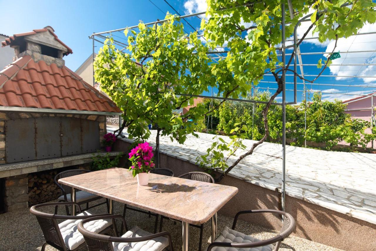 Apartments Stipancic Krk Town Exterior foto